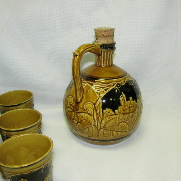 Vintage Liquor Decanter Set Mid-Century Ceramic Pottery Please Read Description - Picture 4 of 13